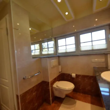 Ferienhaus Eck - Reethaus Kirchhaus Groß Zicker