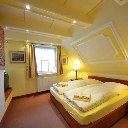 Eck - Reethaus Kirchhaus